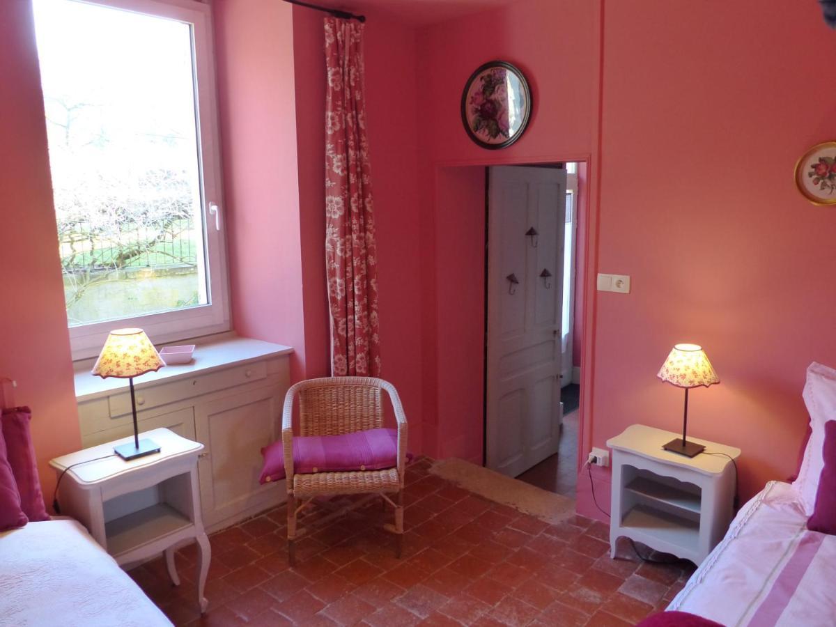 Val De La Nef Bed and Breakfast Joux-la-Ville Exteriör bild