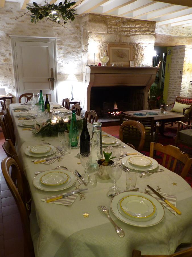 Val De La Nef Bed and Breakfast Joux-la-Ville Exteriör bild